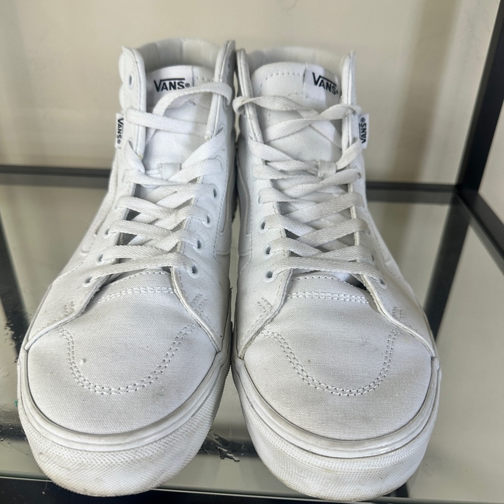 Woman’s White Filmore Vans, Size 11